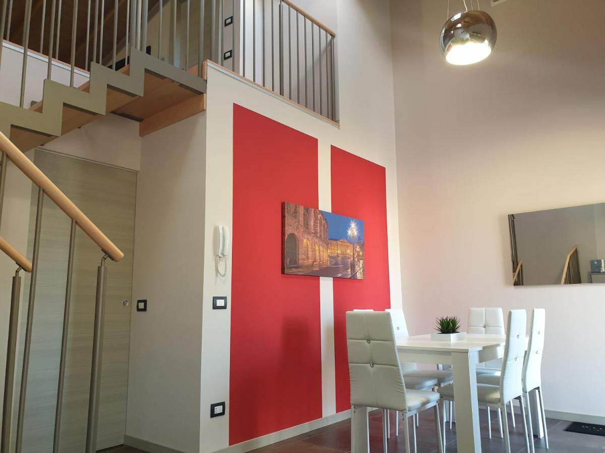 Dimora Rosso San Zeno - Wifi Veloce E Adatto Per Famiglie Verona Ngoại thất bức ảnh