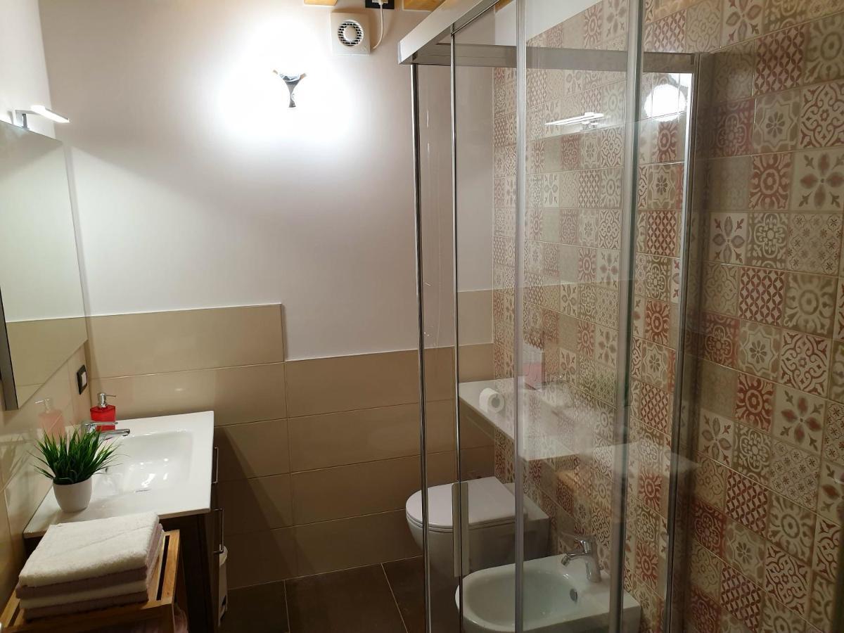 Dimora Rosso San Zeno - Wifi Veloce E Adatto Per Famiglie Verona Ngoại thất bức ảnh