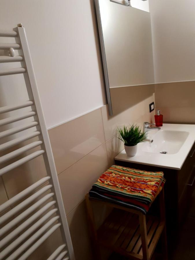 Dimora Rosso San Zeno - Wifi Veloce E Adatto Per Famiglie Verona Ngoại thất bức ảnh