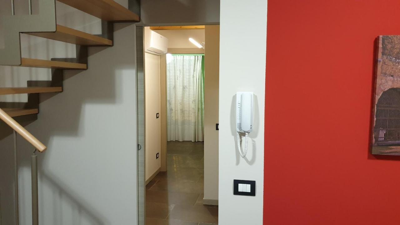 Dimora Rosso San Zeno - Wifi Veloce E Adatto Per Famiglie Verona Ngoại thất bức ảnh
