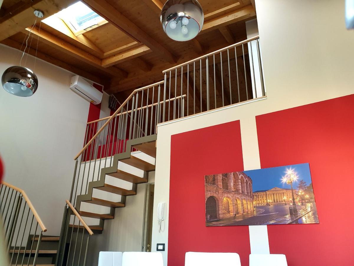 Dimora Rosso San Zeno - Wifi Veloce E Adatto Per Famiglie Verona Ngoại thất bức ảnh