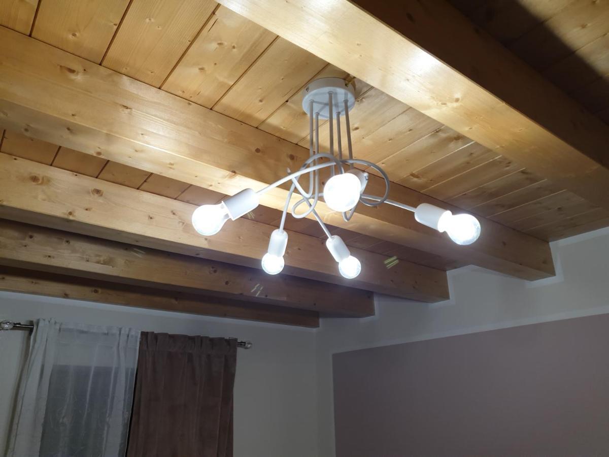 Dimora Rosso San Zeno - Wifi Veloce E Adatto Per Famiglie Verona Ngoại thất bức ảnh