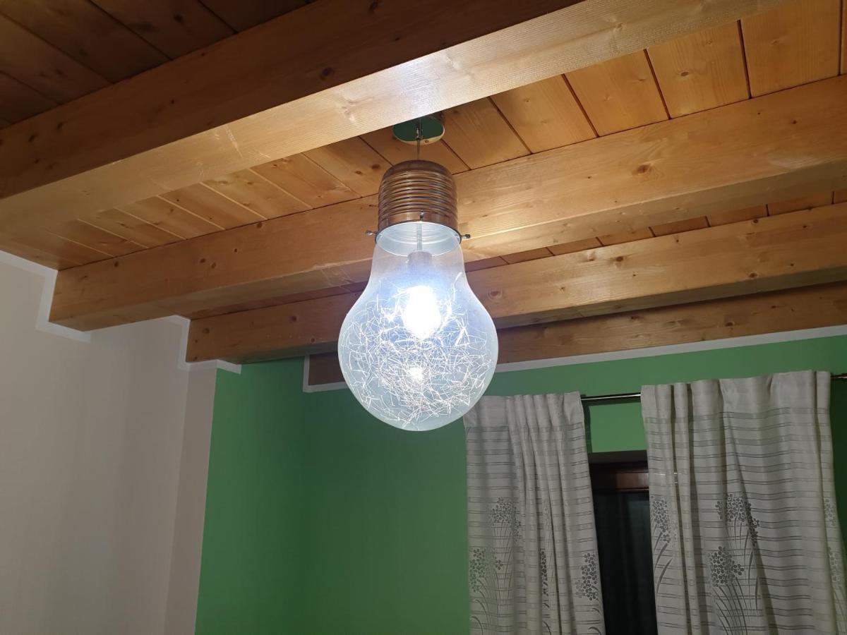 Dimora Rosso San Zeno - Wifi Veloce E Adatto Per Famiglie Verona Ngoại thất bức ảnh